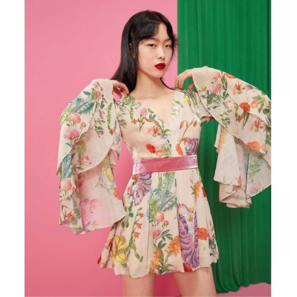 Mukzin Deep V Neckline Floral Jumpsuit Tiger Romper Playsuit Mock Dress *Flawed*